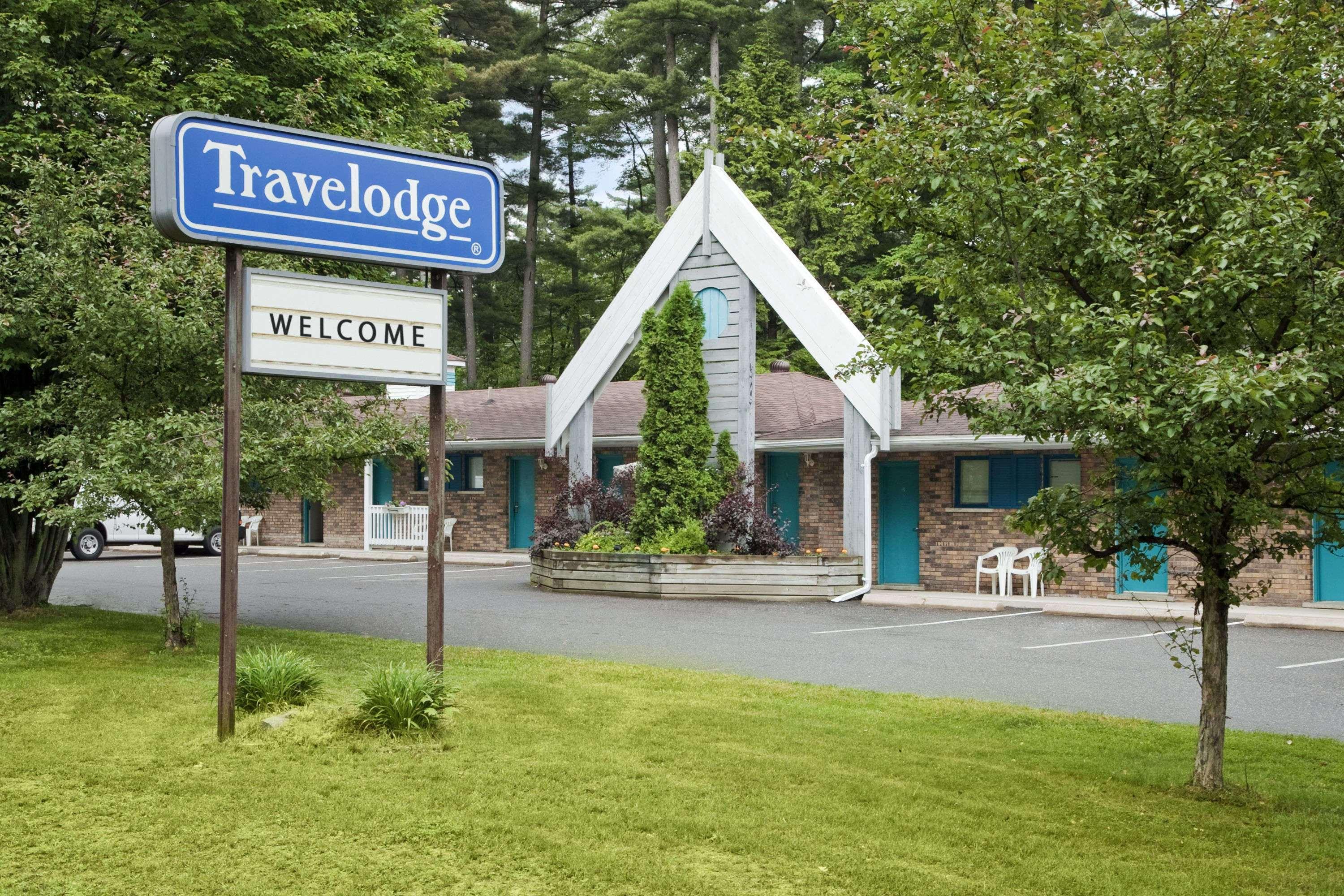 Travelodge By Wyndham Bracebridge Exterior foto